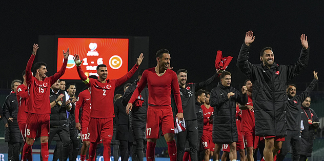 Milliler destan yazdı