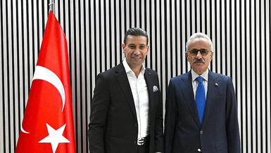 Bakan’dan ziyaret