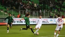 Sakaryaspor 3 puanı 3 golle aldı!