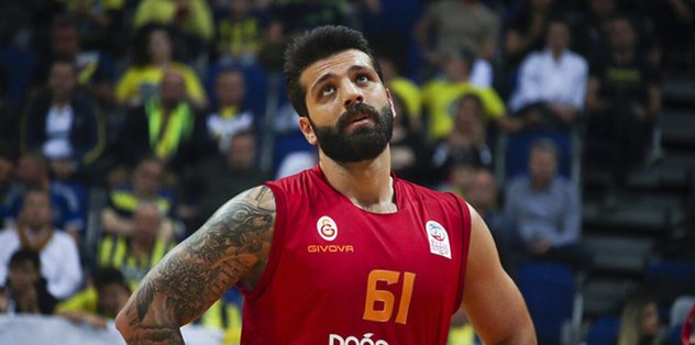 Galatasaraylı Göksenin Göksal'a acı haber!