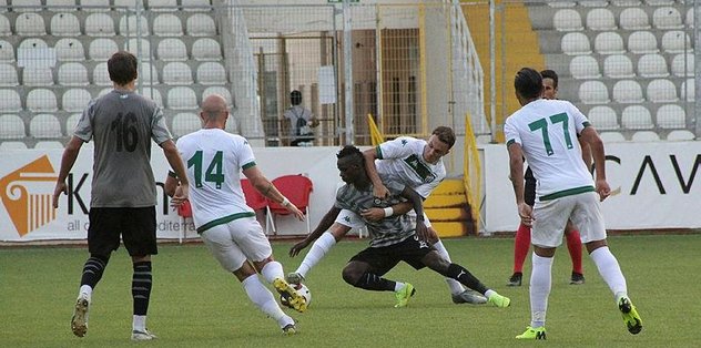 Bursaspor hazırlık maçında Altay'ı 2-1 mağlup etti