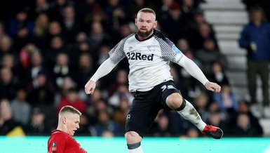 Rooney: Lineker gibi biri değilim