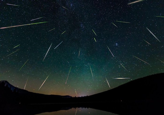 meteor-yagmuru-ne-zaman-2023-perseid-meteor-yagmuru-saat-kacta-istanbuldan-gorulecek-mi-1691579120735.jpeg
