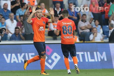 Golcü futbolcu Galatasaray’da! İşte alacağı ücret...