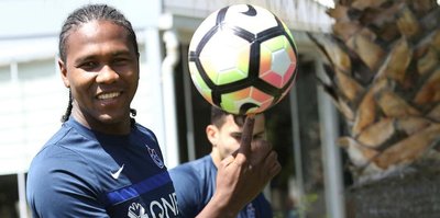 Rodallega hiçbir yere gitmiyor