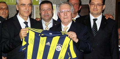 Fenerbahçe Başkanı Yıldırım Hatay'da