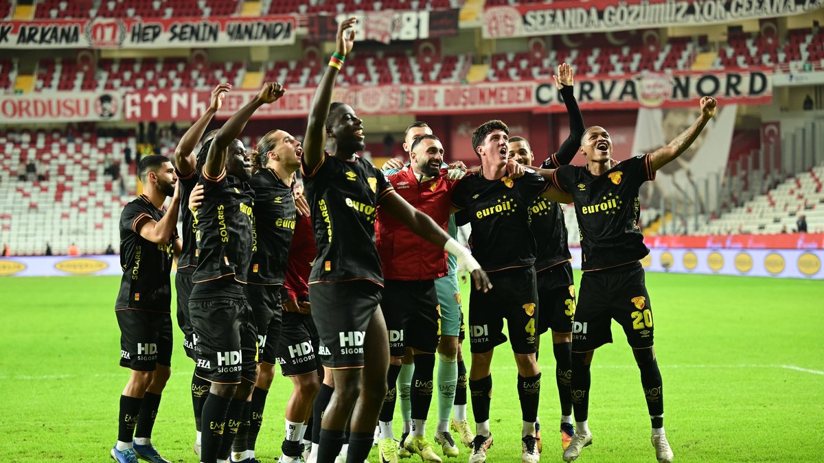 Göz Göz geri döndü