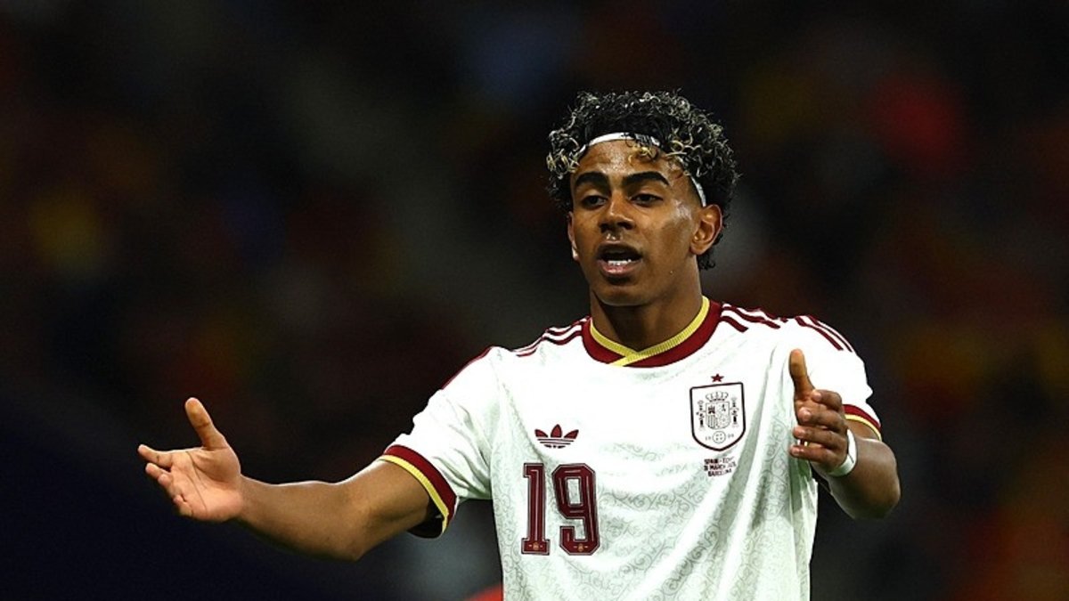 Lamine Yamal'dan İspanyol taraftarlara tokat gibi cevap