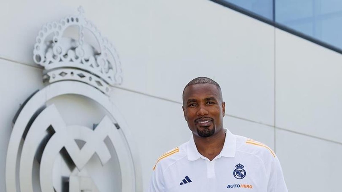 Real Madrid Serge Ibaka'yı transfer etti