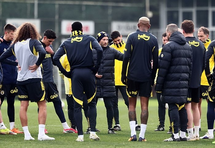 fenerbahce-erzurumspor-fk-canli-izle-ne-zaman-saat-kacta-hangi-kanalda-1770272693212.jpeg Fenerbahçe-Erzurumspor maçı ne zaman?