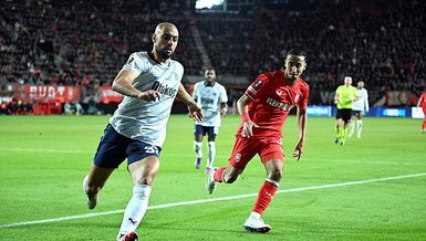 Mou'nun gözüne girdi