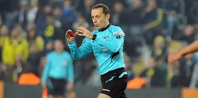 Ahmet Çakar'dan Cüneyt Çakır'a sert sözler