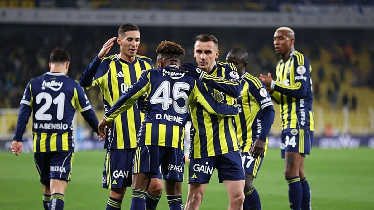 Fenerbahçe Yıldızından Şaşırtan Tercih: Milli Takım Davetini Reddetti mi?