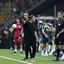 Okan Buruk maçın başında kırmızı kart gördü!