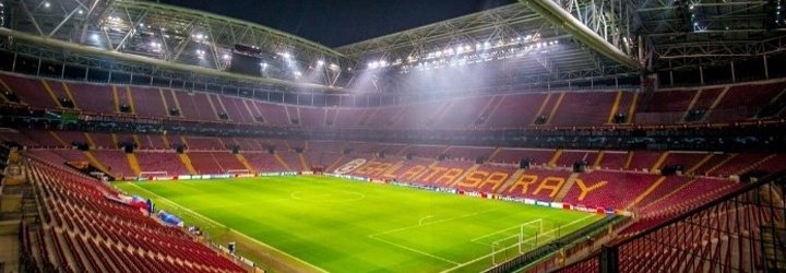Galatasaray Fenerbahce Maci Canli Yayin Galatasaray Fenerbahce Derbisi Saat Kacta Galatasaray Fenerbahce Maci Hangi Kanalda Canli Yayinlanacak Derbi Canli Takip Fotomac