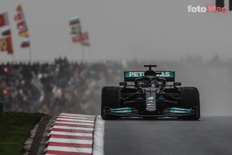 Dünya basını Formula 1 Türkiye Grand Prix'sini konuşuyor! "Hamilton'ın hatası..."