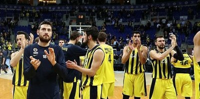 Fenerbahçe, Olympiakos deplasmanında