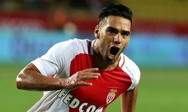 Petrov: Falcao'nun takımda kalmasını istiyoruz