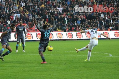 Gaziantep FK - Trabzonspor maçından dikkat çeken kareler!