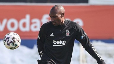 Atiba'nın yerine Khedira