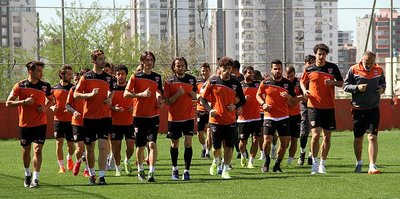 Adanaspor ara vermedi