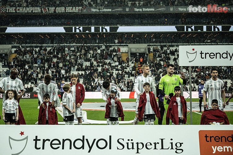 Beşiktaş'ta dev operasyon! 6 isimle yollar ayrılıyor