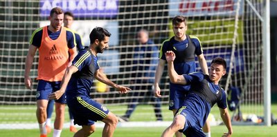 Fenerbahçe, Sivasspor maçının hazırlıklarını sürdürdü