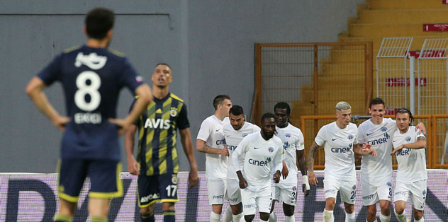 Kasimpasa 2 0 Fenerbahce Mac Sonucu Son Dakika Fenerbahce Haberleri Fotomac