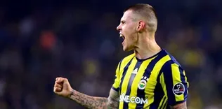 Beşik gibi salladı