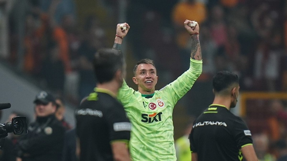 Muslera'dan Galatasaray formasıyla son sözler! Burası ikinci ülkemiz