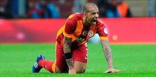 Aslanlara müjde: Melo gitmiyor