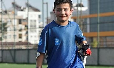 Genç Ali'nin futbol sevgisi engel tanımadı