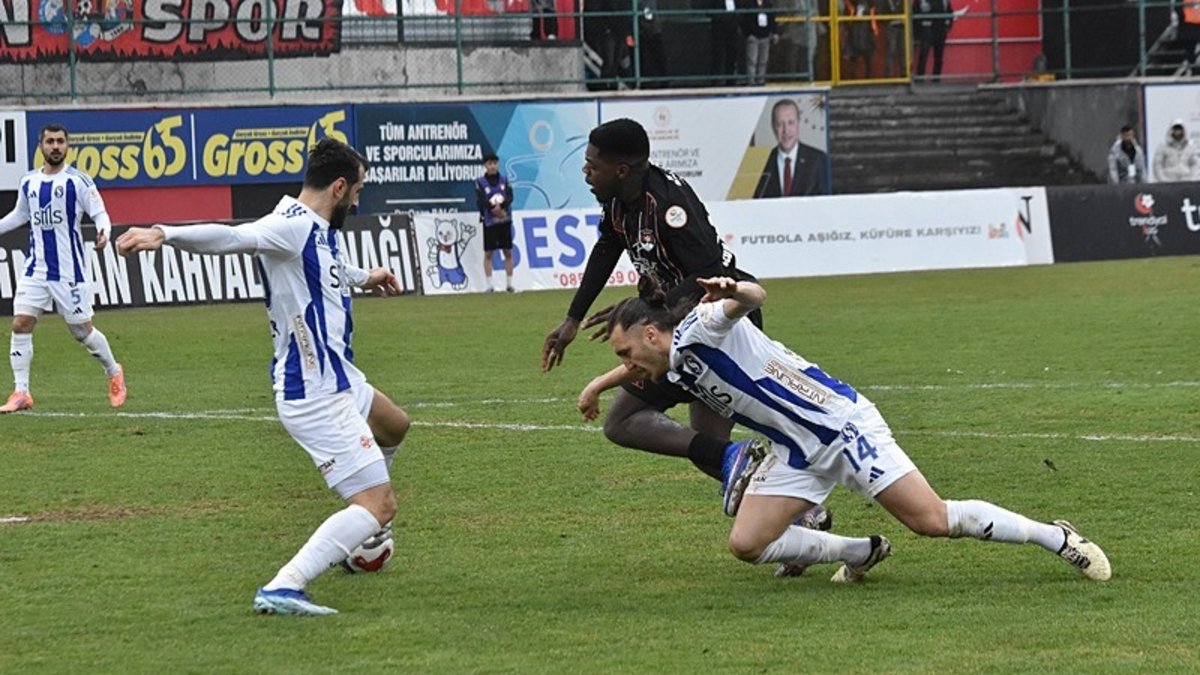 İmaj Altyapı Vanspor ile SMS Grup Sarıyer maçında kazanan yok!