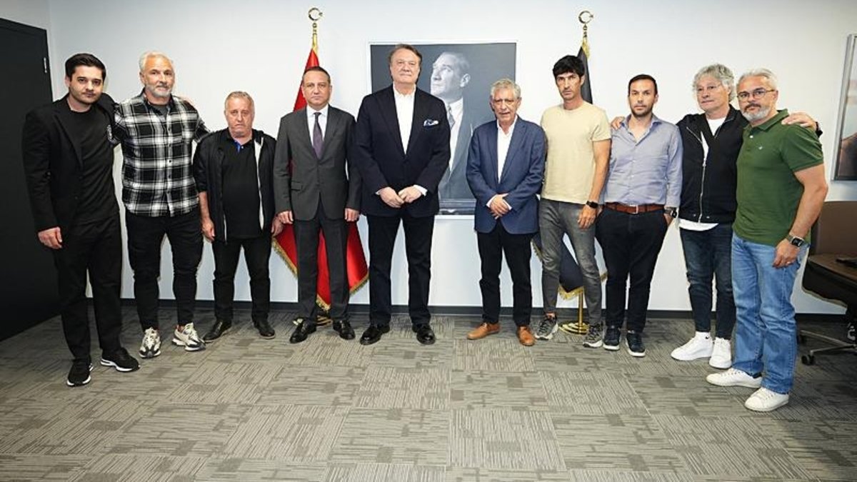 Beşiktaş, Fernando Santos'u KAP'a bildirildi