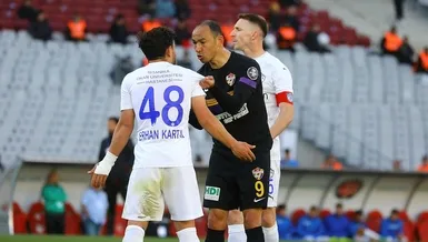 Play-off’a tek bilet