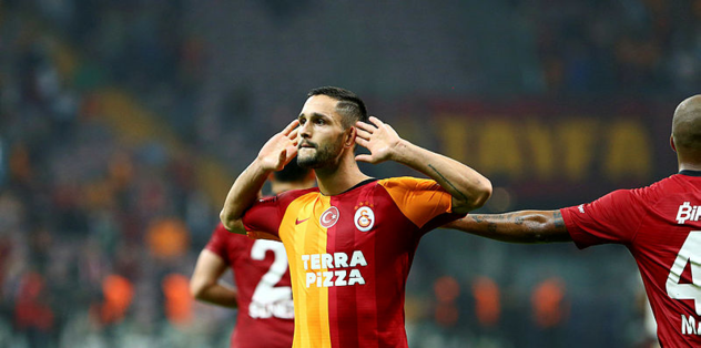 Andone Den Cordoba Sarti Son Dakika Galatasaray Haberleri Fotomac