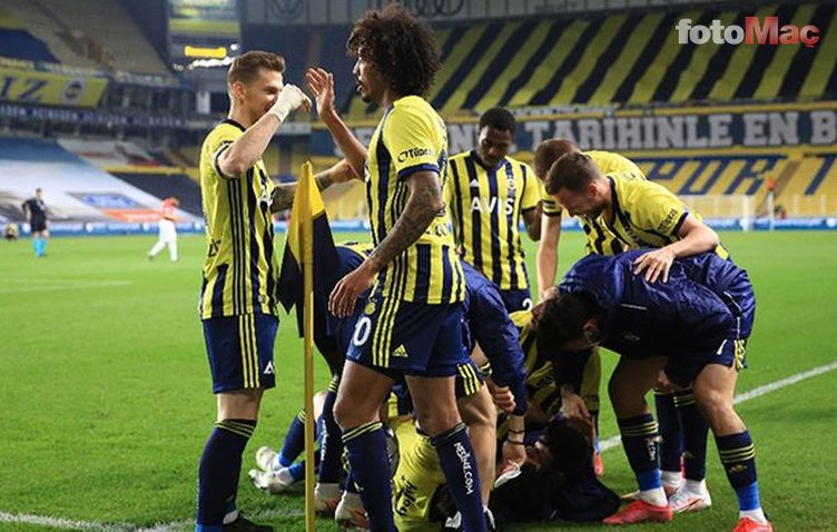 Son dakika spor haberi: Fenerbahçe forvette büyük oynuyor! Listede 4 dünya yıldızı