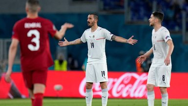 Son dakika EURO 2020 haberleri: Türkiye İtalya maçında bir penaltı itirazı daha! Hakem ve VAR'dan doğru karar