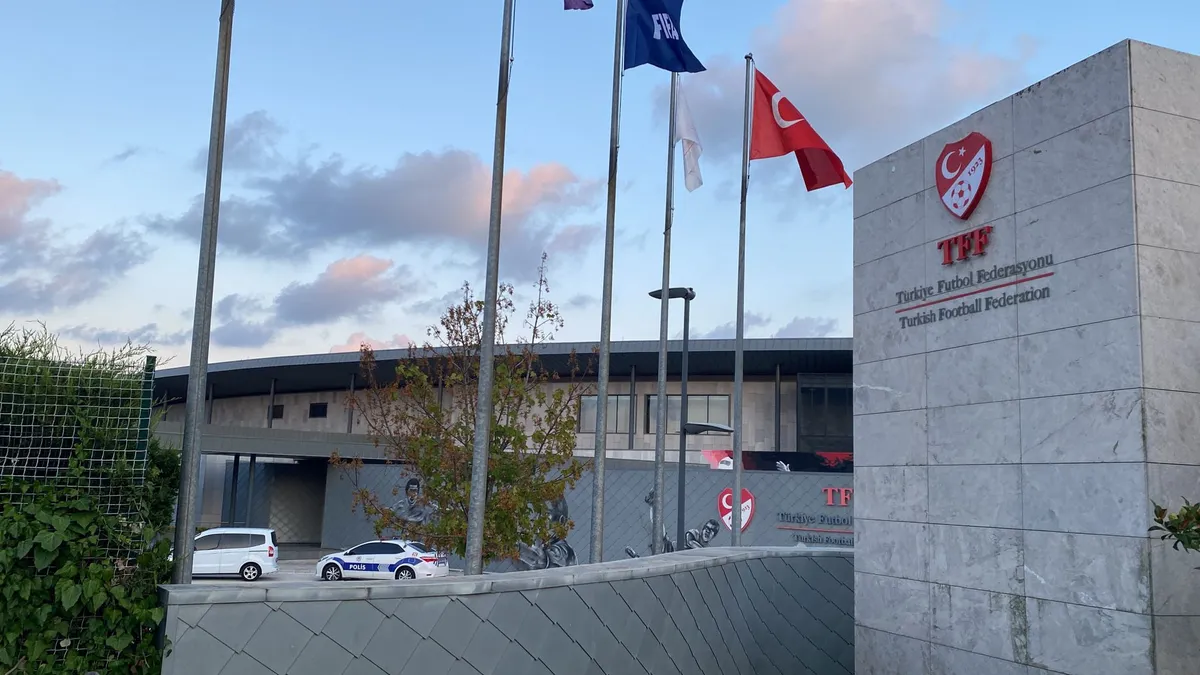 PFDK sevkleri açıklandı! Süper Lig'den 8 takım...