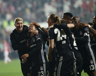 Beşiktaş Vodafone Park’ta Bursaspor’u konuk ediyor! İşte Kartal’ın 11’i...