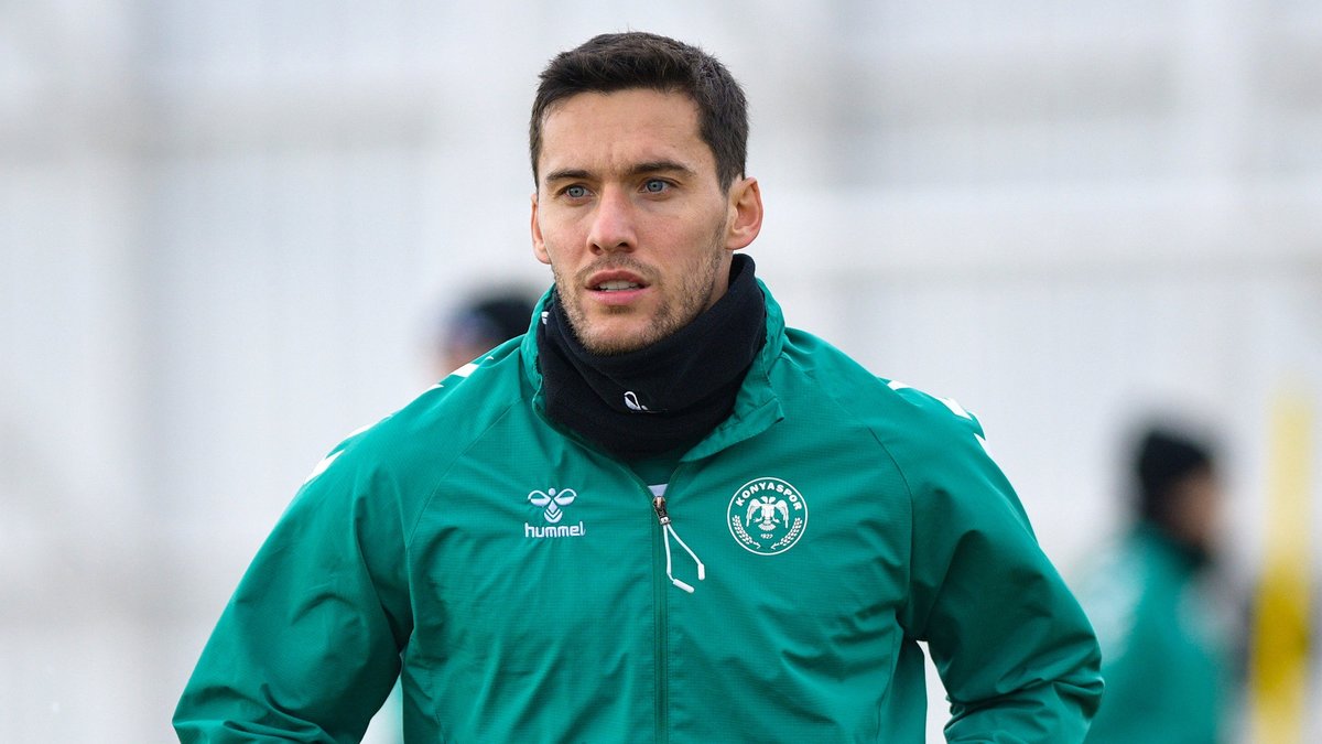 Trabzonspor'dan Umut Nayir Hamlesi: Transfer TFF'ye İletildi mi? - Görsel 1