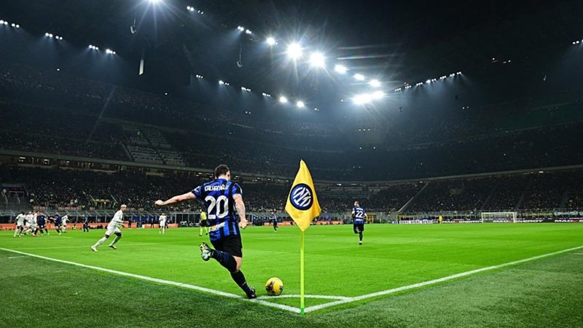Inter 2-1 Fiorentina (MAÇ SONUCU ÖZET) | Hakan'lı Inter zirveyi takibi sürdürdü! Inter 2-1 Fiorentina (MAÇ SONUCU ÖZET) | Hakan'lı Inter zirveyi takibi sürdürdü!