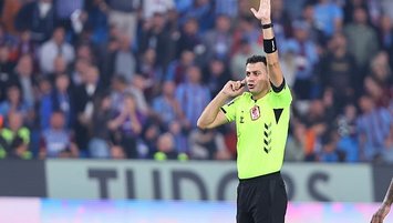 70 maçta 3 hakem zirvede yer aldı