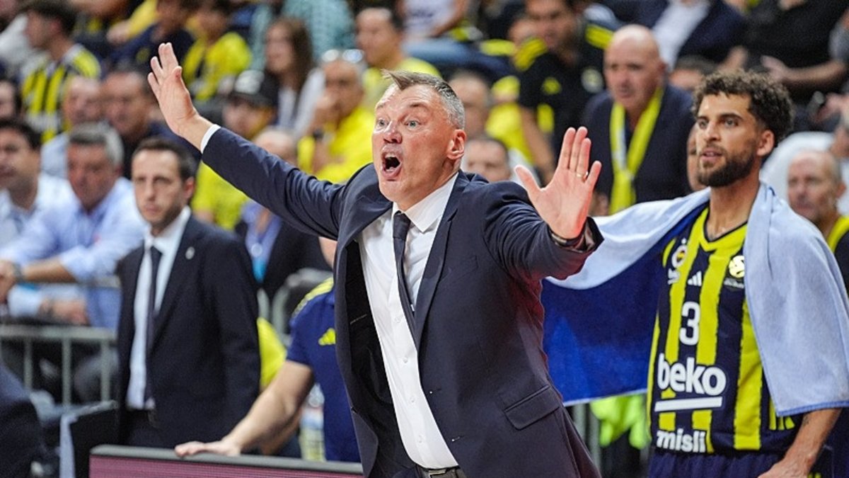 Fenerbahçe Beko Başantrenörü Sarunas Jasikevicius: Çok daha iyi efor sarf ettik. Savaştık, savaştık ve savaştık Fenerbahçe Beko Başantrenörü Sarunas Jasikevicius: Çok daha iyi efor sarf ettik. Savaştık, savaştık ve savaştık
