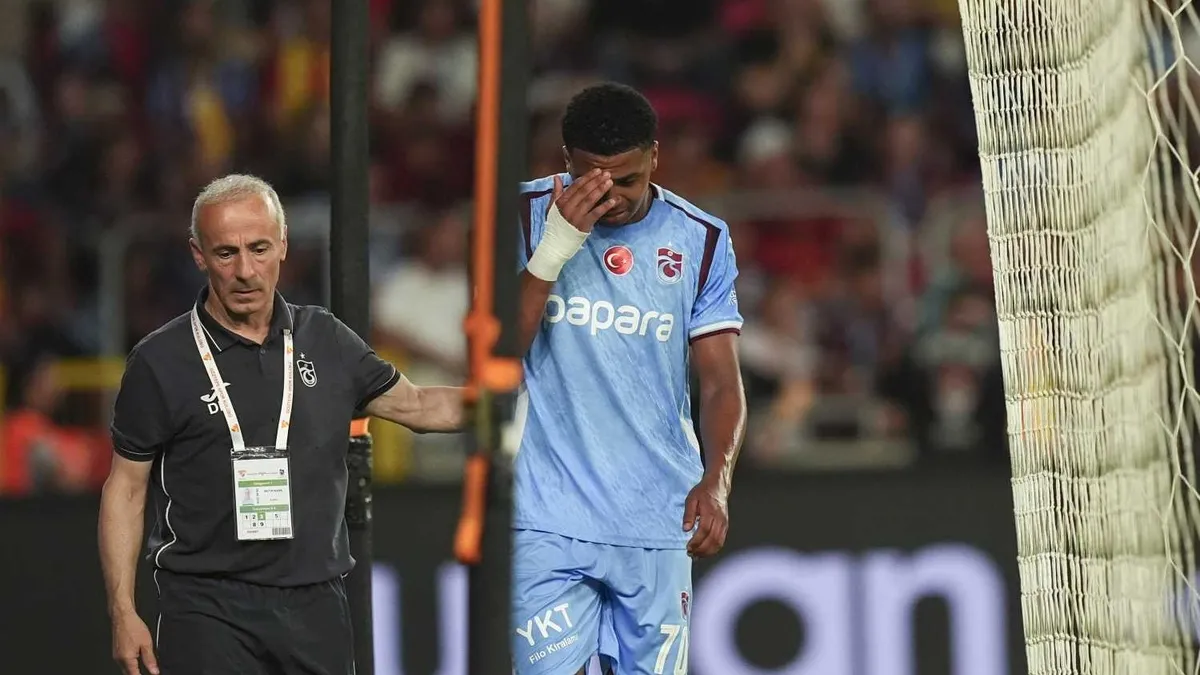 Trabzonspor'dan sakatlık açıklaması! Noah Saviolo…