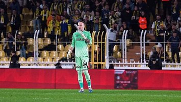 Mert Günok takıma geri döndü