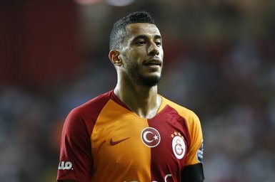 Galatasaray taraftarı çıldırdı: ’’Defol git Belhanda’’