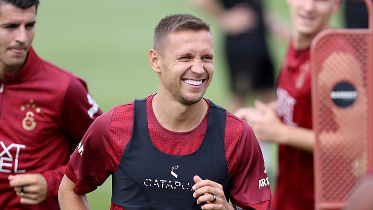 TRANSFER HABERİ | Galatasaray'da sürpriz Frankowski gelişmesi! Yeni talibi... TRANSFER HABERİ | Galatasaray'da sürpriz Frankowski gelişmesi! Yeni talibi...