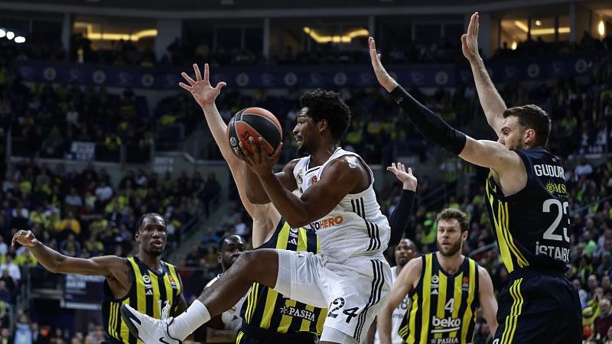Fenerbahçe Beko 78-67 Real Madrid (MAÇ SONUCU ÖZET) Fenerbahçe Beko 78-67 Real Madrid (MAÇ SONUCU ÖZET)