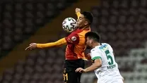 Galatasaray’da yeni transferler parlıyor!